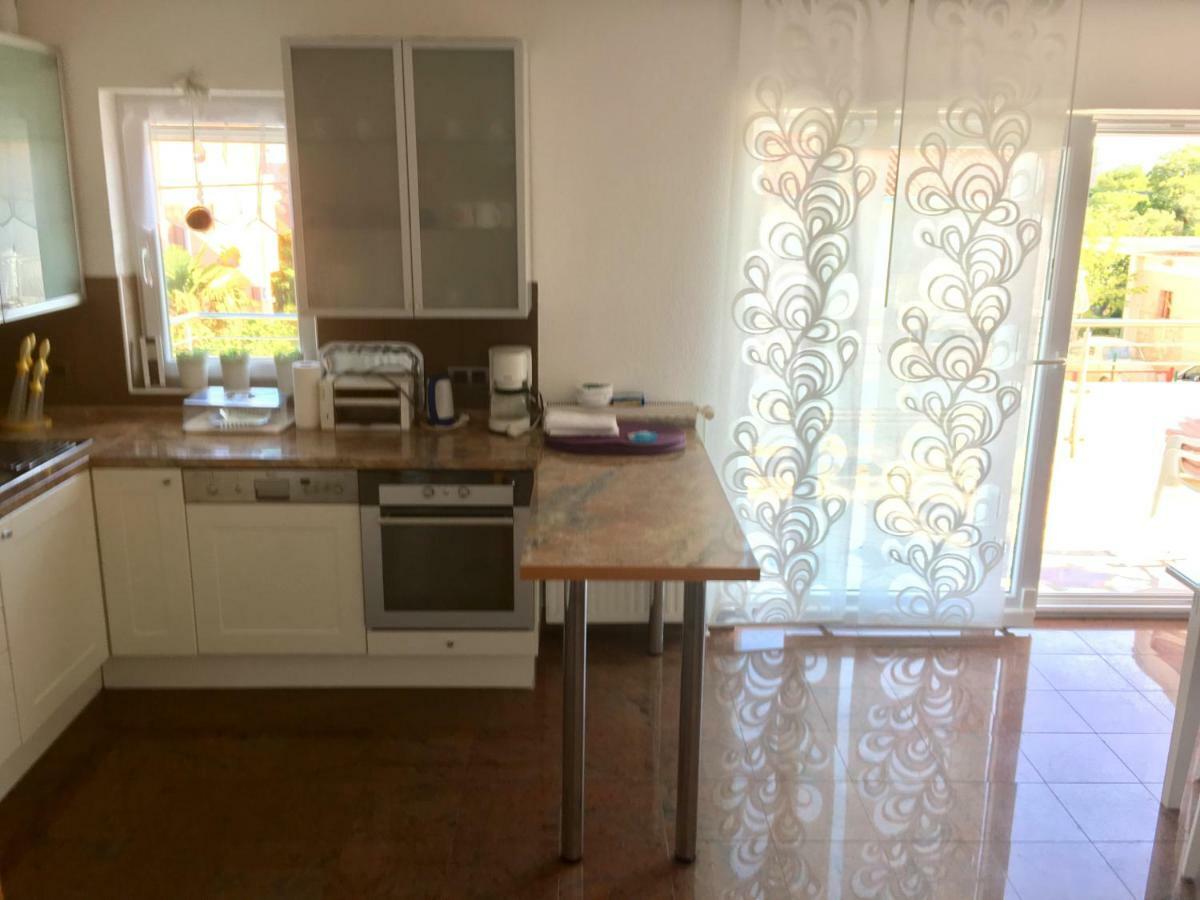 Haus Grace Apartment Kastela Exterior photo